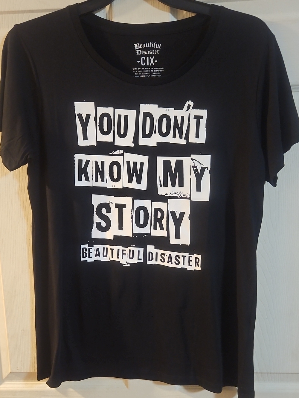 BEAUTIFUL DISASTER LIMITED EDITION MY STORY Tee : BLACK: New Without Tags: 1X
